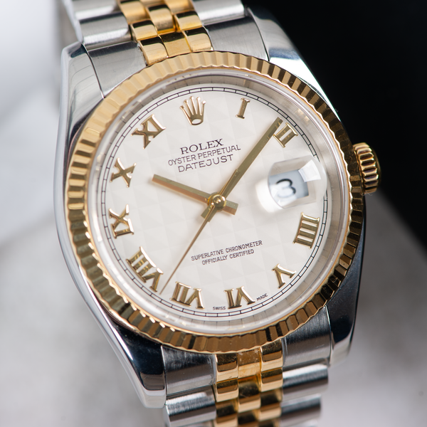 Rolex Oyster Perpetual Datejust 116233 Ivory Pyramid Dial 2005